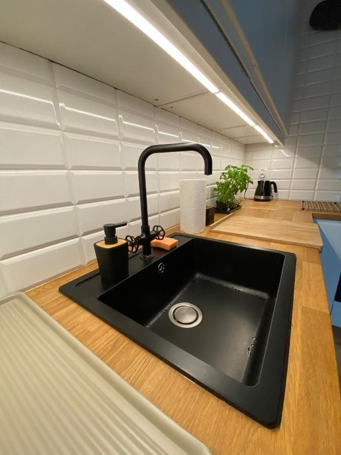 Komfortowy Apartament Z Parkingiem Wrocław Buitenkant foto