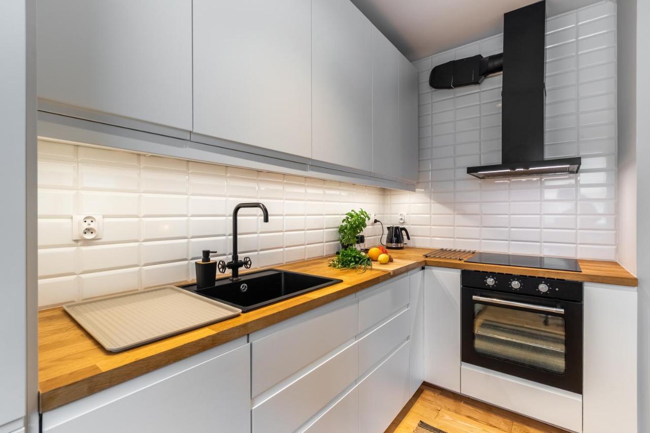 Komfortowy Apartament Z Parkingiem Wrocław Buitenkant foto